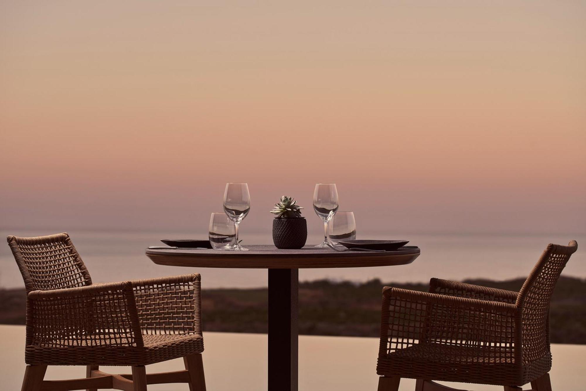 Magma Resort Santorini, In The Unbound Collection By Hyatt Vourvoúlos エクステリア 写真